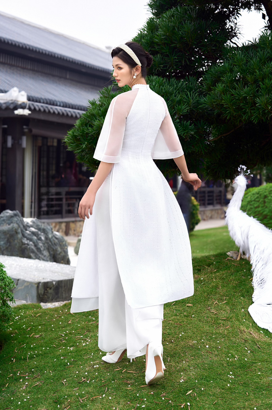 White Chrysanthemum Ao Dai