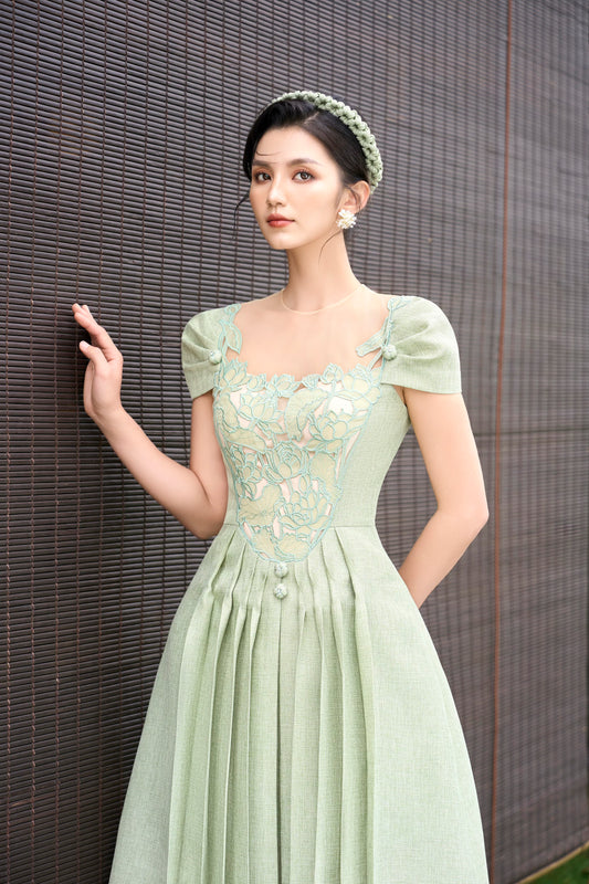 Green Embroidery Lotus Dress