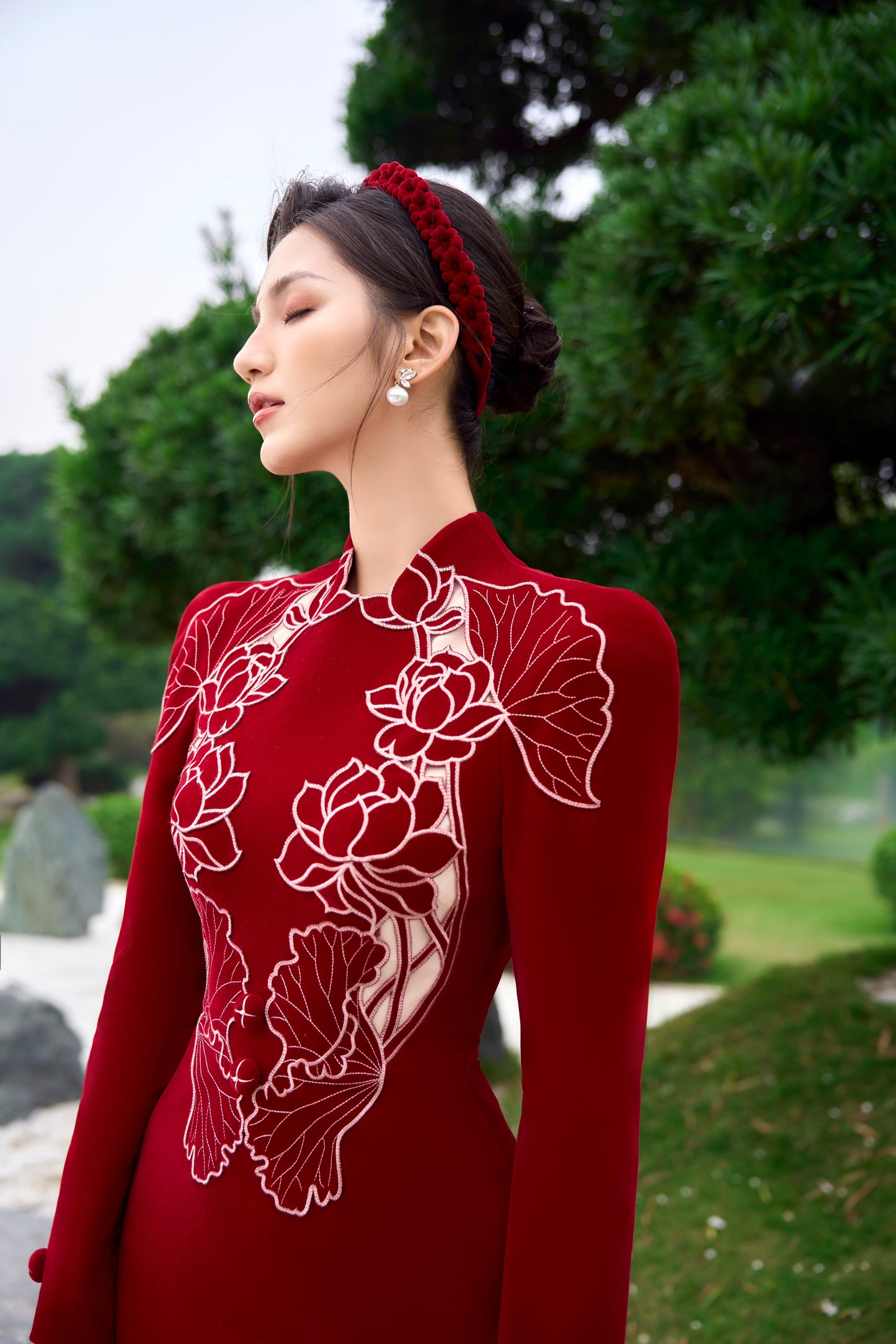 Red Velvet Embroidery Lotus Dress