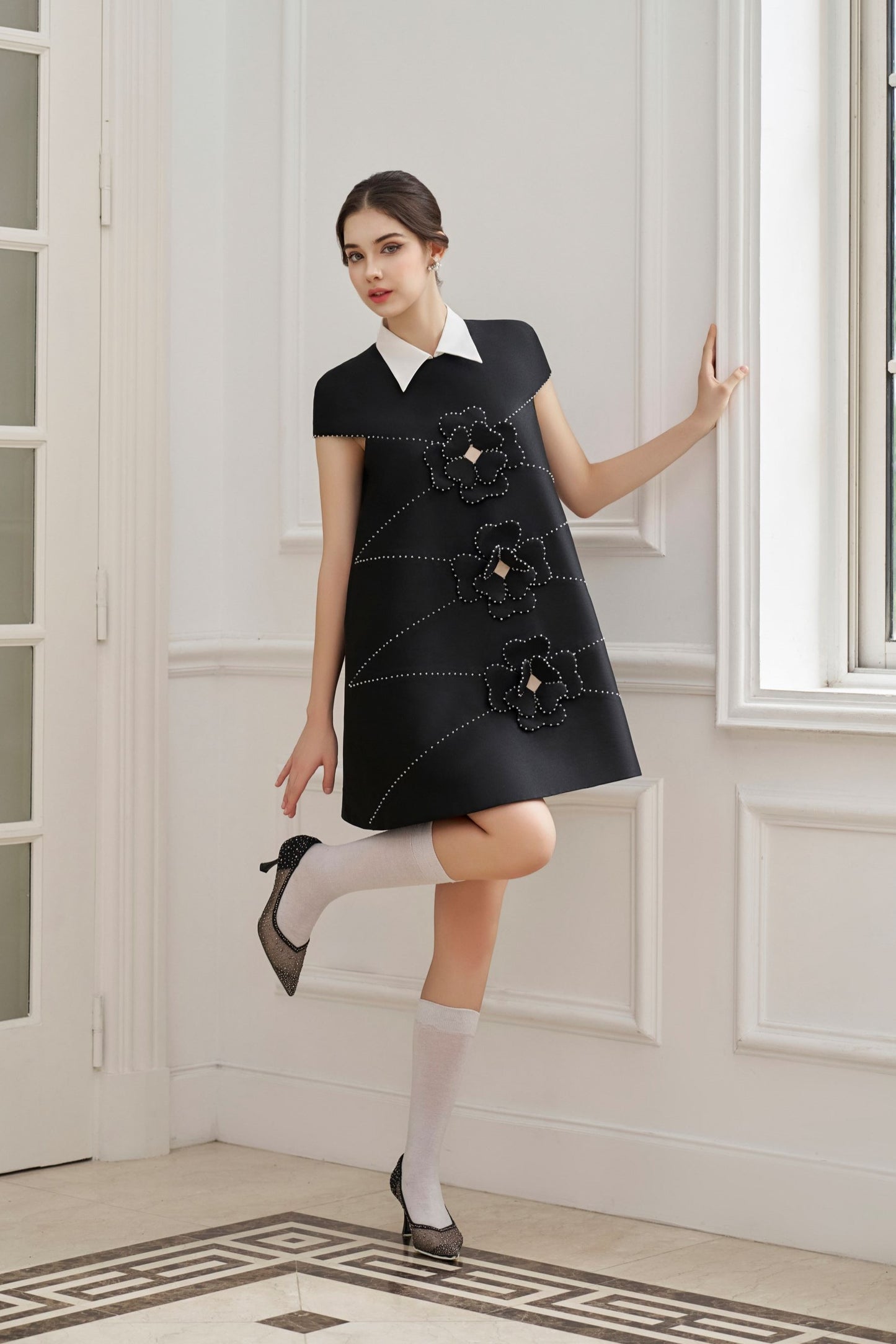 Jolie Black Dress