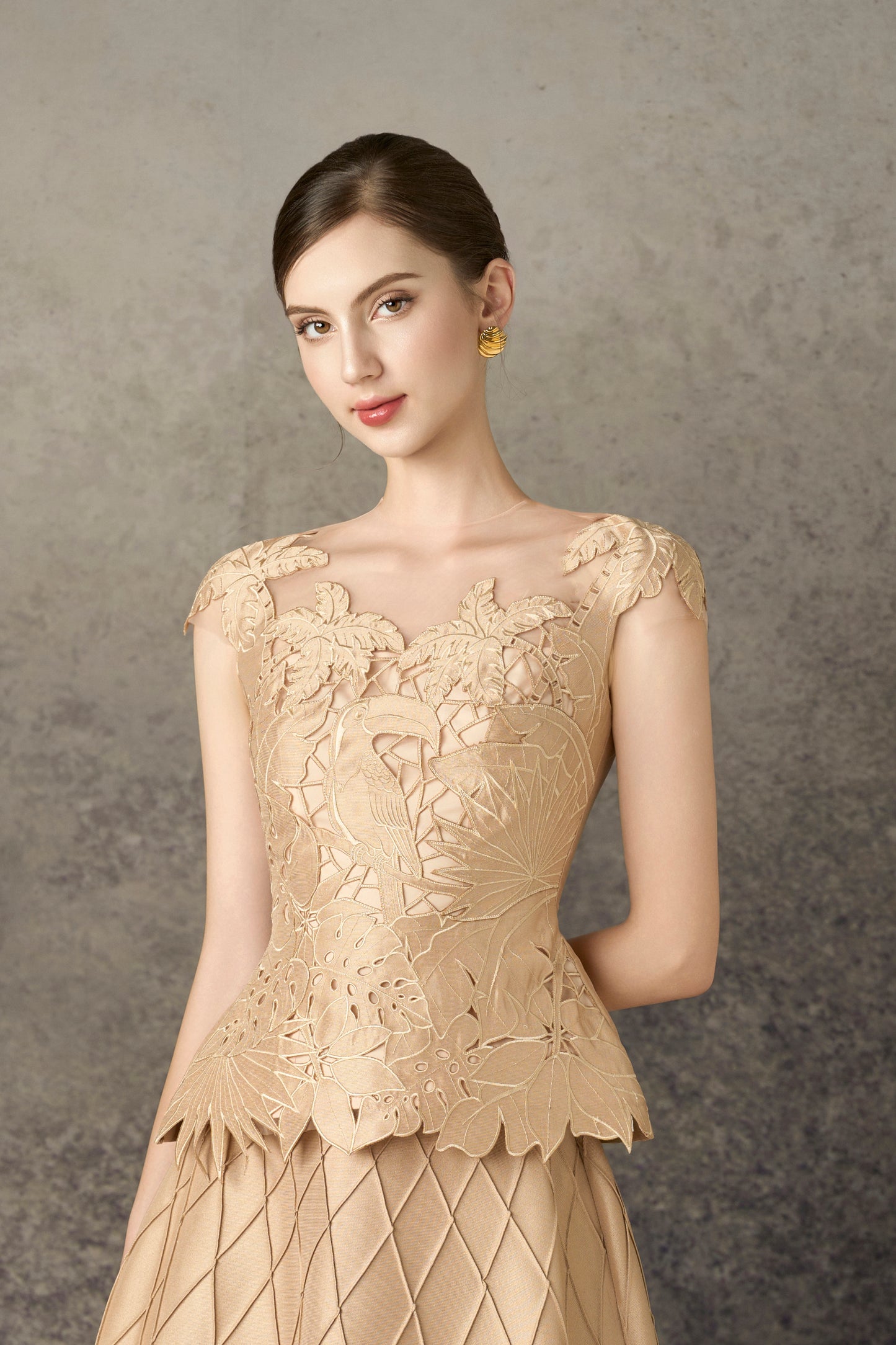 Taffta Bamboo Embroidery Blouse