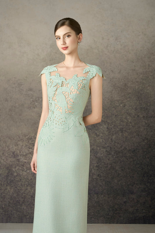 Mint Embroidery Chopical I-line Dress