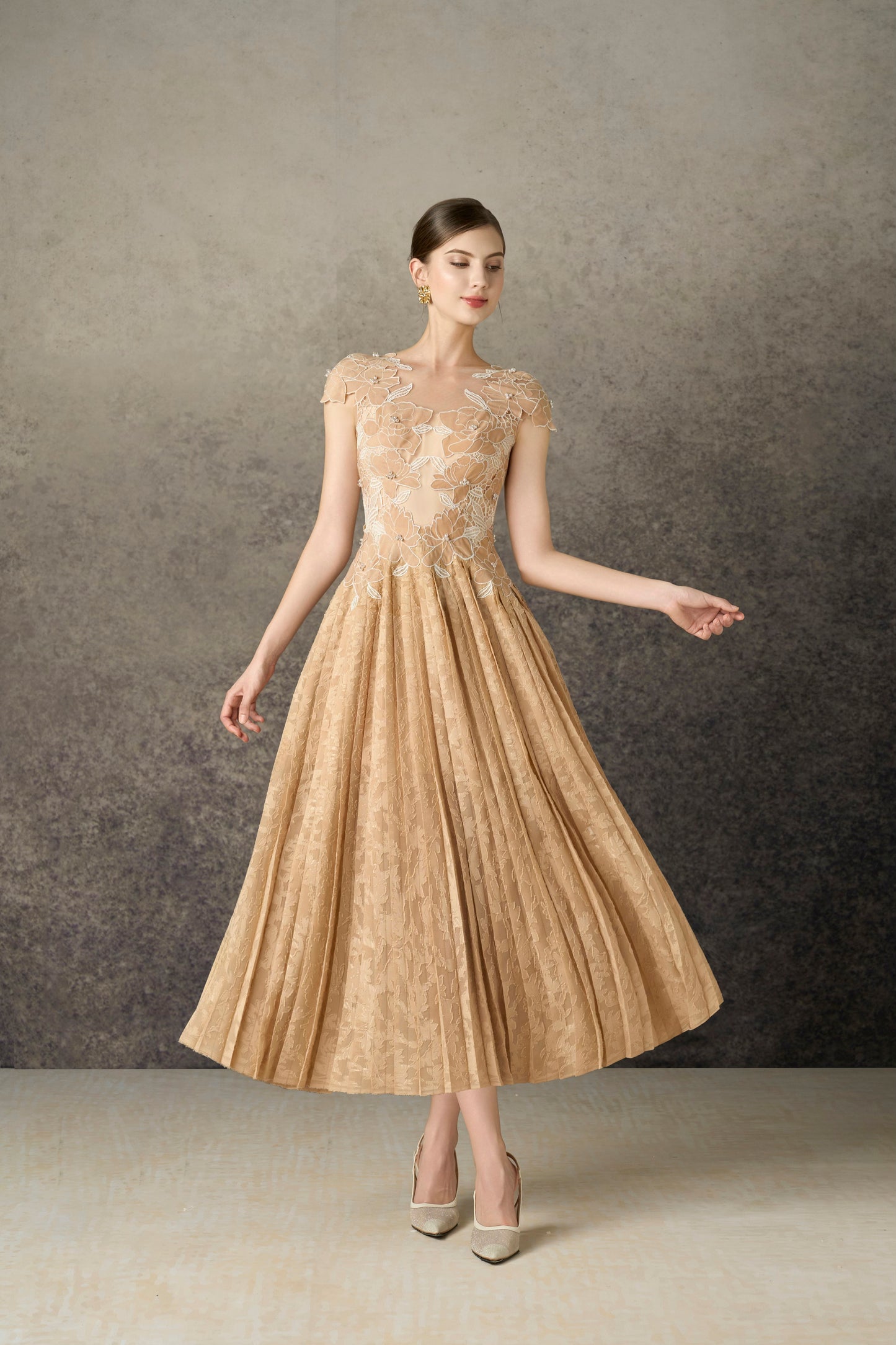 Floral Pleated Midi Lace Dress