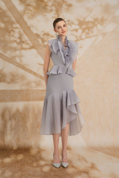 Sleeveless Iris Pleated Set